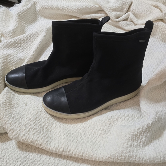 Ecco Shoes - ECCO Stylish Black Women's Boots